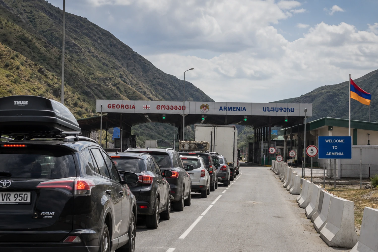 Border crossing between Georgia and Armenia